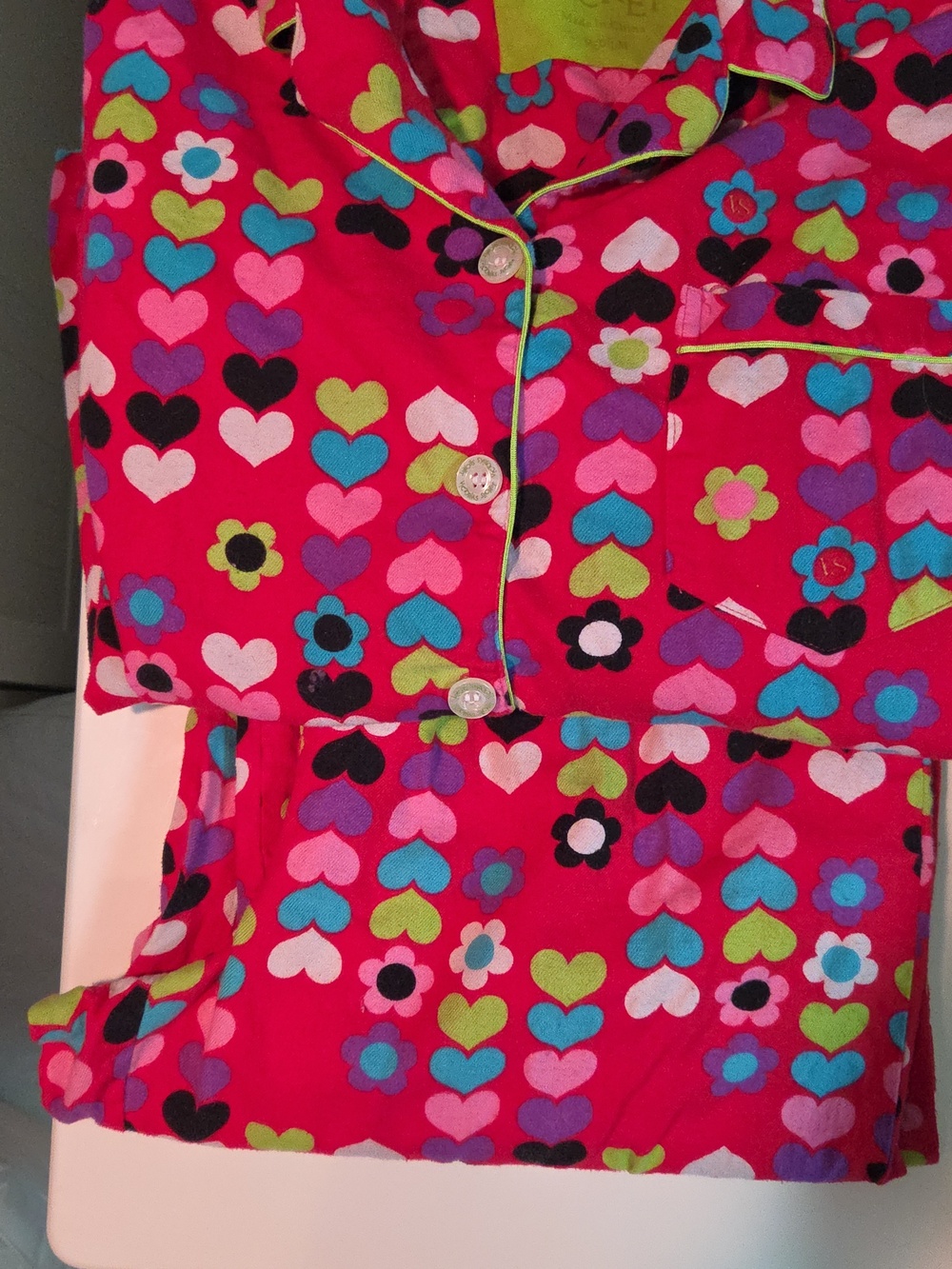 Cozy Red Floral-Spot Pajama Set - Women's Long Sleeve Sleepwear